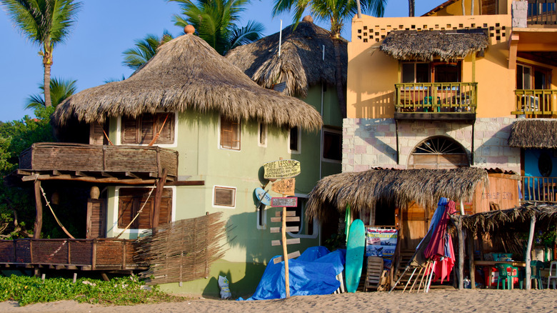 Little guest houses and surf shacks on San Agustinillo beach