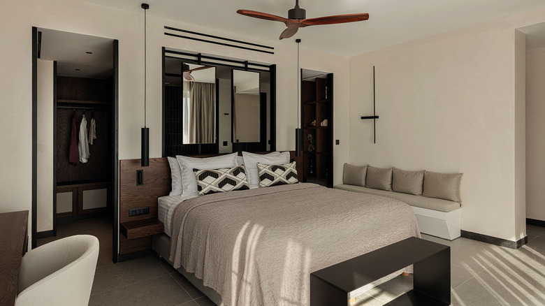 Interior of a suite at King Jason Zante