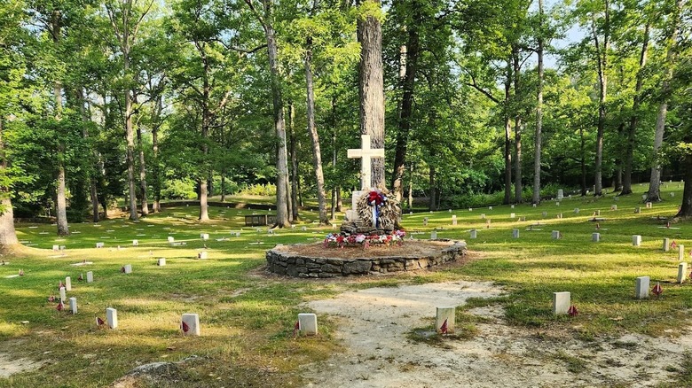 A historic gravesite in a forest in Resaca, Georgia