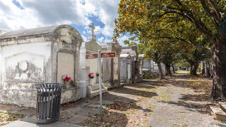 A row of tombs at the Saint Louis Cemetery No. 1 in New Orleans