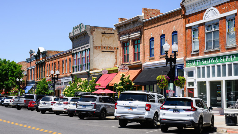 Cars parked in front of the historic 25th Street in Ogden, UT