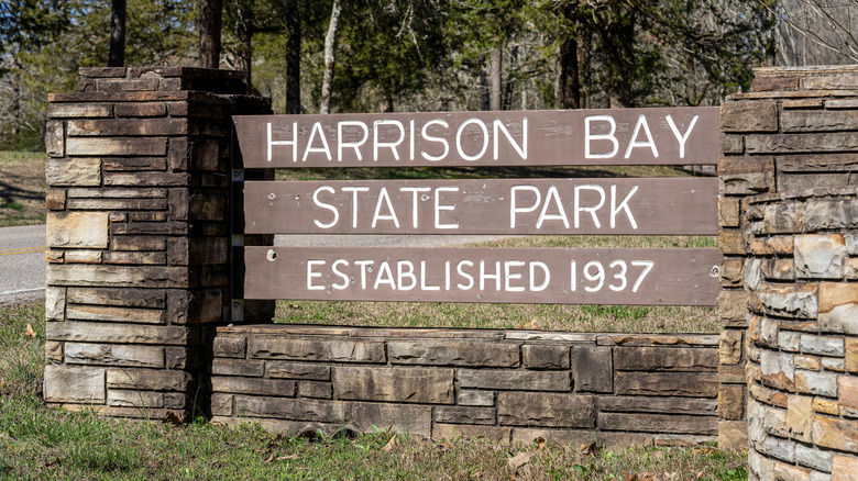 Entrance sign to Harrison Bay State Park