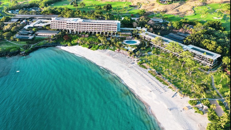 Aerial view of Mauna Kea Beach Hotel and a white-sand beach