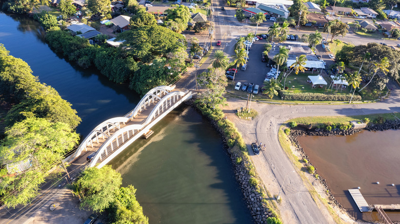 Rainbow bridge in Haleiwa crossing the Anahulu river