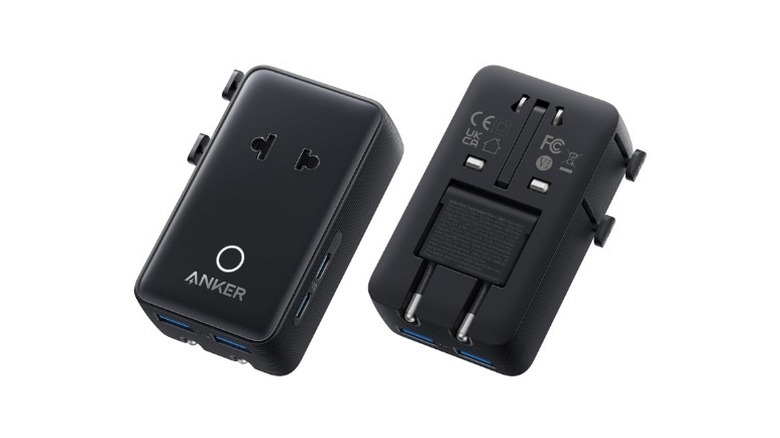 Anker Nano universal travel adapter
