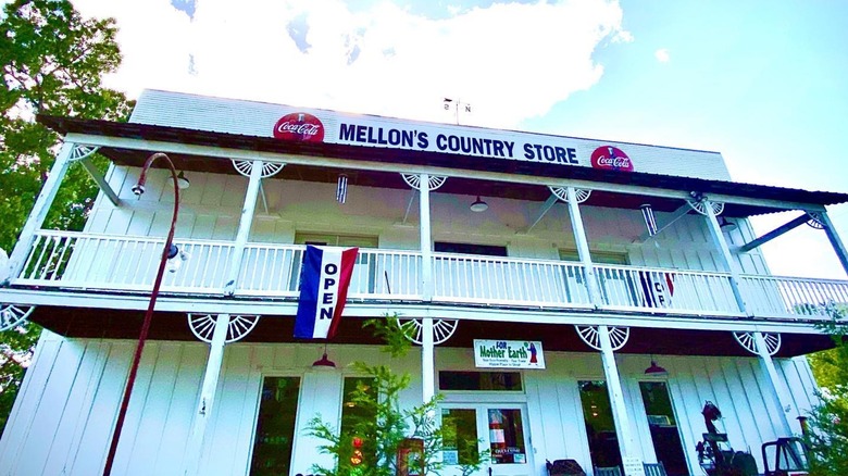 Mellon's Country Store in Mountain View, Arkansas