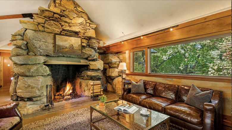 Interior view of the Stone Cottage at Winvian
