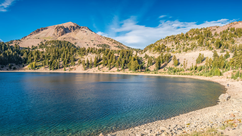 Lake Helen and Lassen Peak in Lassen Volcanic National Park, California, USA.