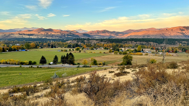 valley and mountains around Twisp, Washington