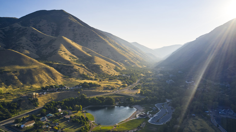 Mountains and a park in Springville