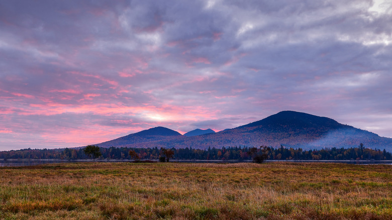 pink sunset over mountains in bethel maine