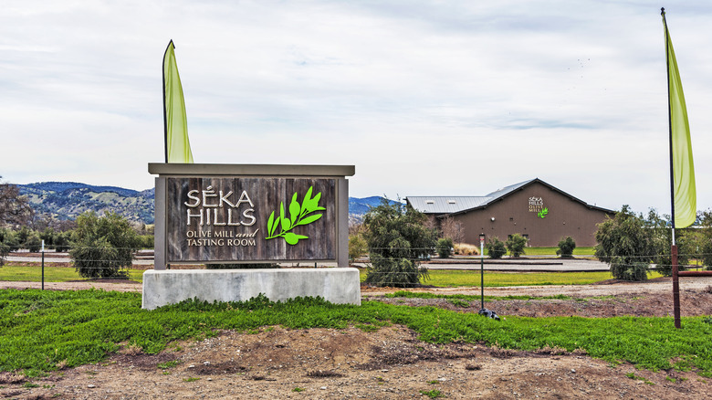Seka Hills Tasting Room sign