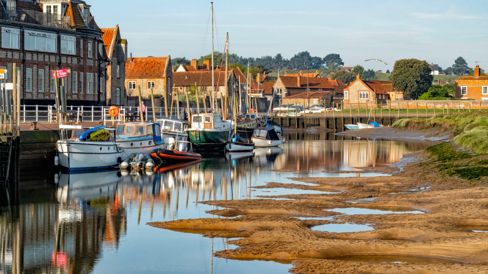 Hiding On Norfolk's Coast Is An English Village With Beaches, Ocean Beauty, And Wildlife