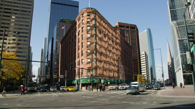 Streetview of the Brown Palace Hotel