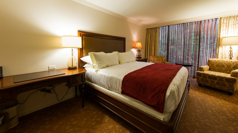 A traditional room at the Houstonian Hotel