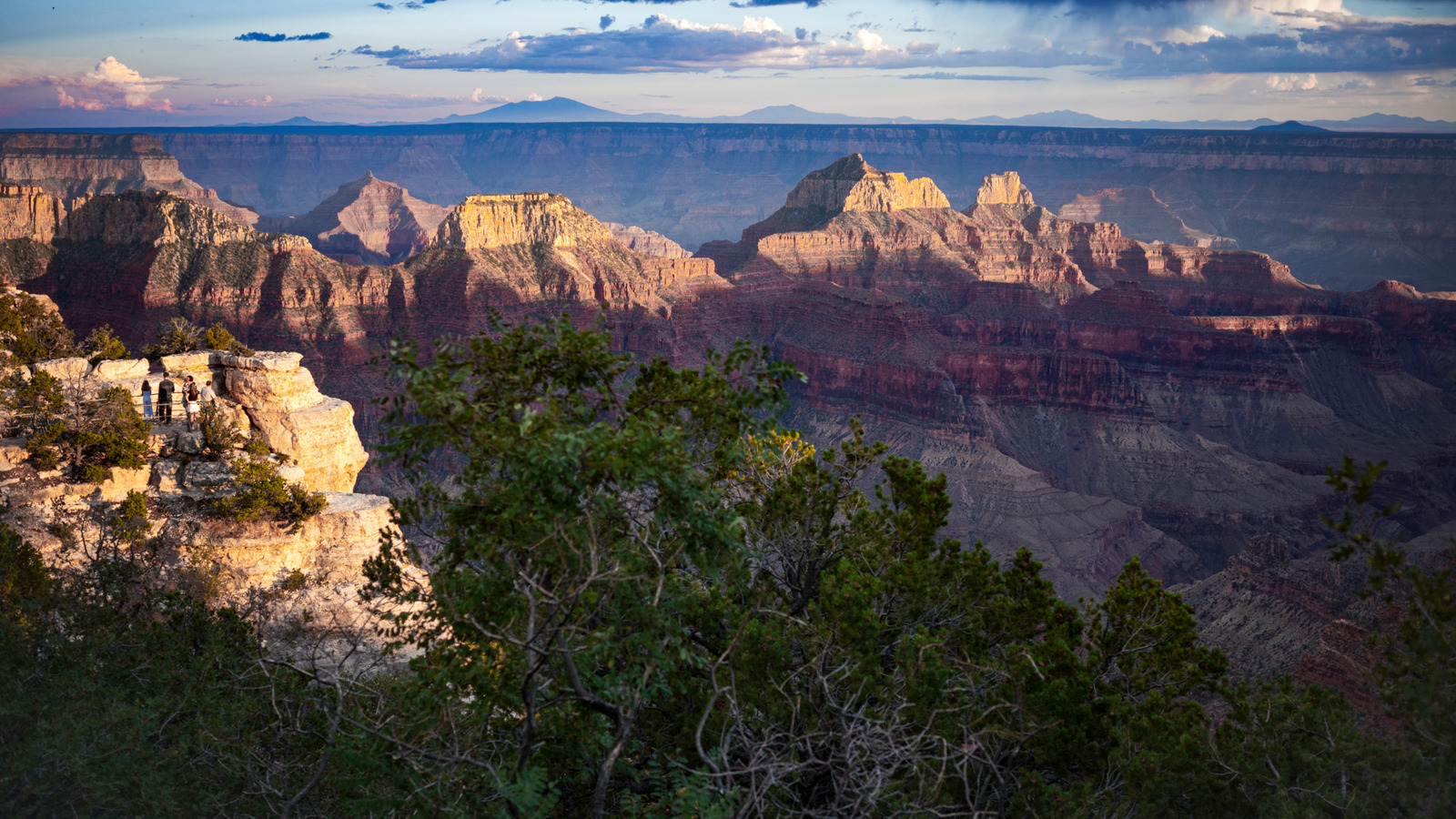 How Arizona Wildfires Could Affect Your Grand Canyon National Park Travel Plans This Summer