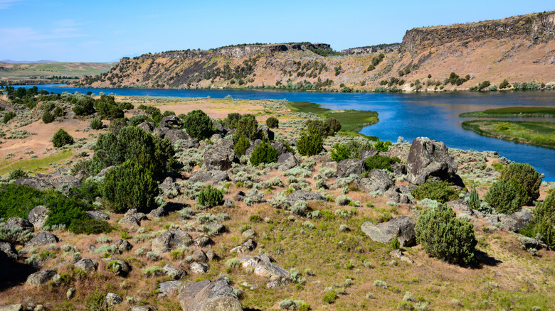 A shot of scenic Massacre Rocks State Park, Idaho