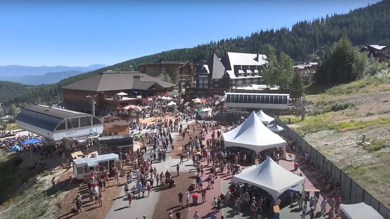 Fall Fest crowds at Schweitzer Mountain Resort