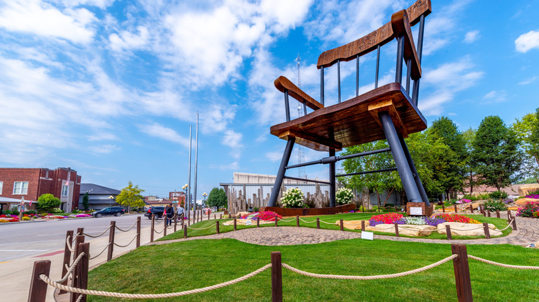 Giant wooden rocking chair roadside attraction in Casey, Illinois