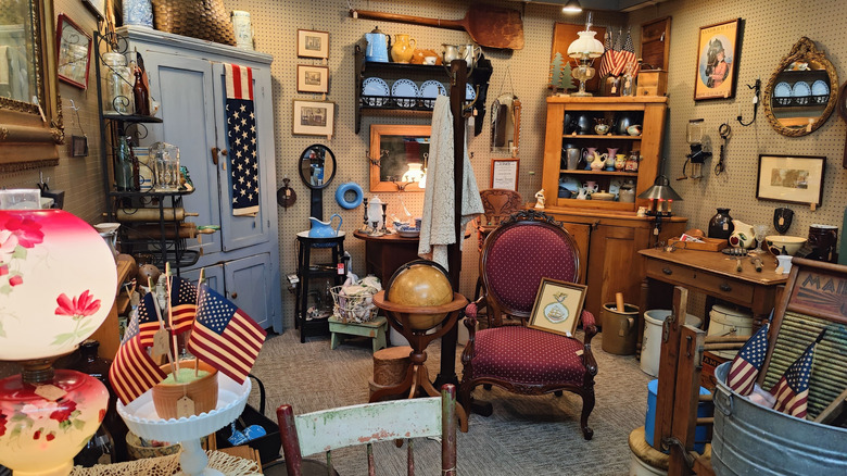 Knicknacks in vintage store Sandwich Antique Mart