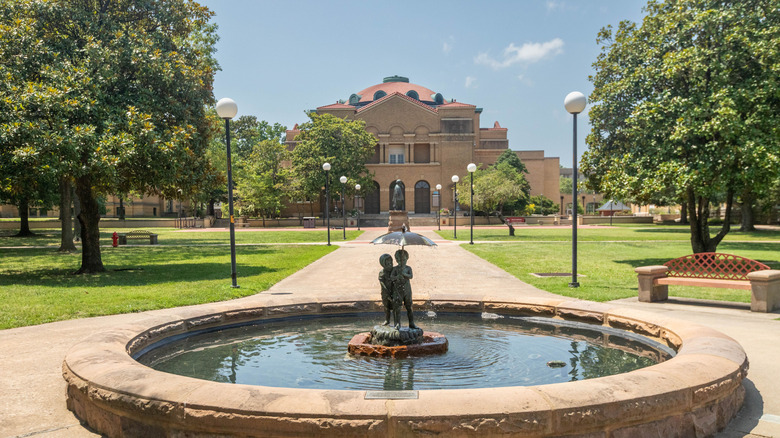 A fountain in front of Southern Illinois University, Carbondale