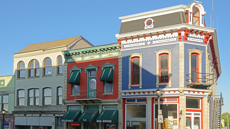 Historic white, red, and blue buildings in downtown Wabash, Indiana
