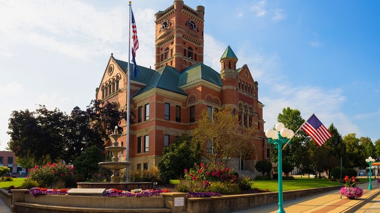 Historic courthouse square in Albion, Indiana