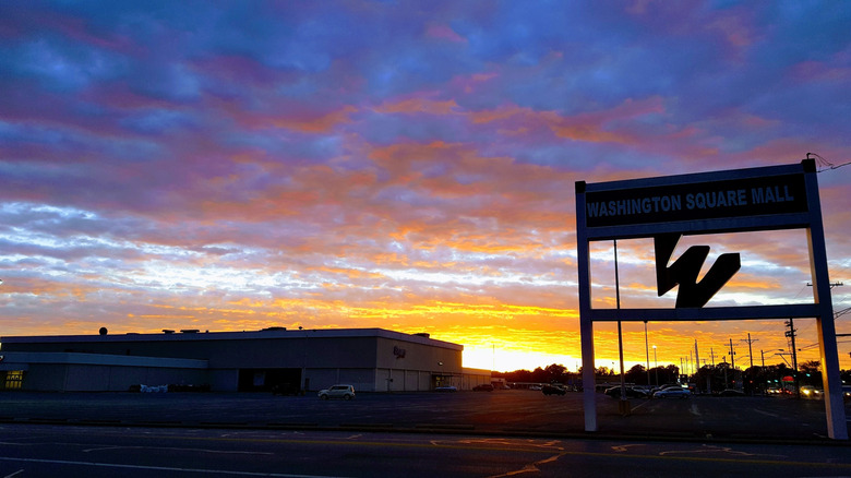 The sun setting on Washington Square Mall in Evansville, Indiana