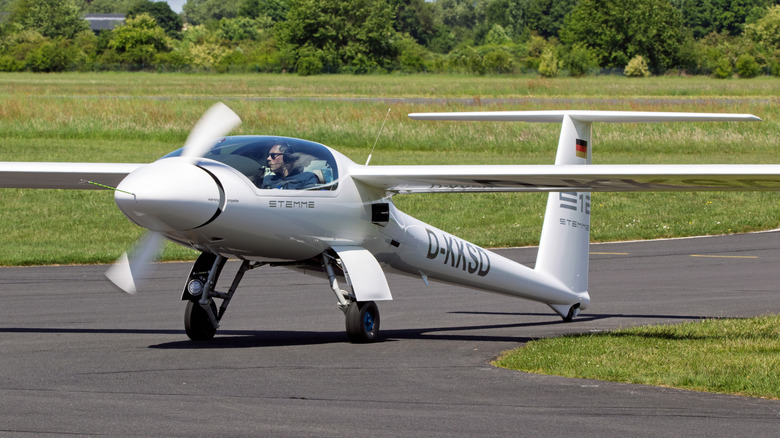 A sailplane pilot prepares to take off