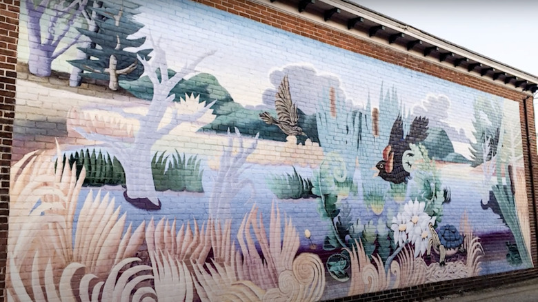 Nashawannuck Pond Wildlife mural