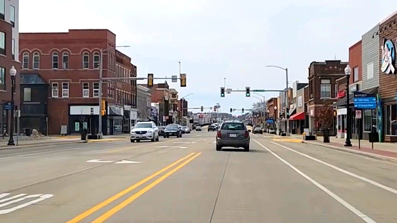 Driving through East Bremer Ave in Waverly Iowa