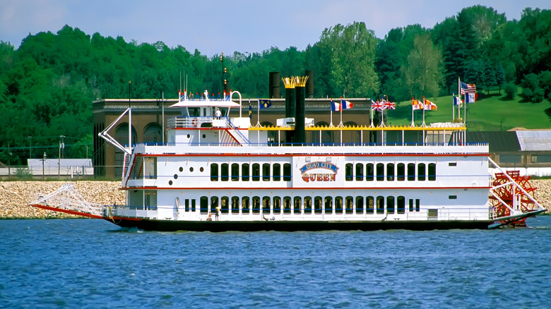 Quad City Queen Steam Tour Boat on the Mississippi in Iowa