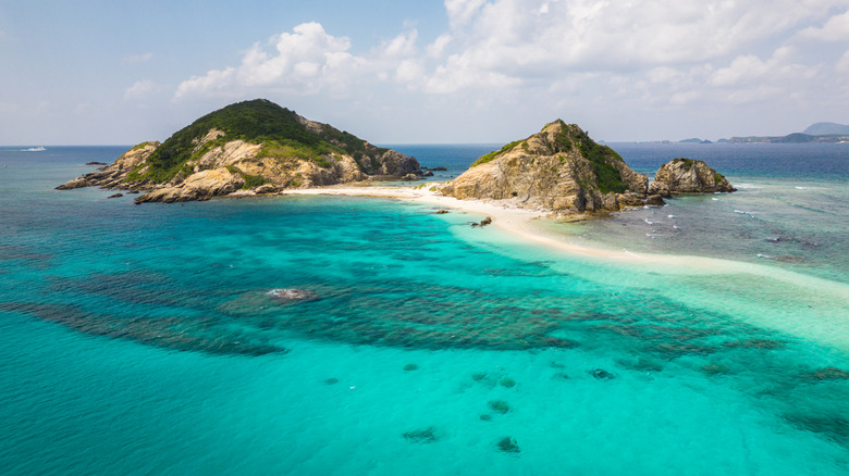 Island and turquoise water in Okinawa