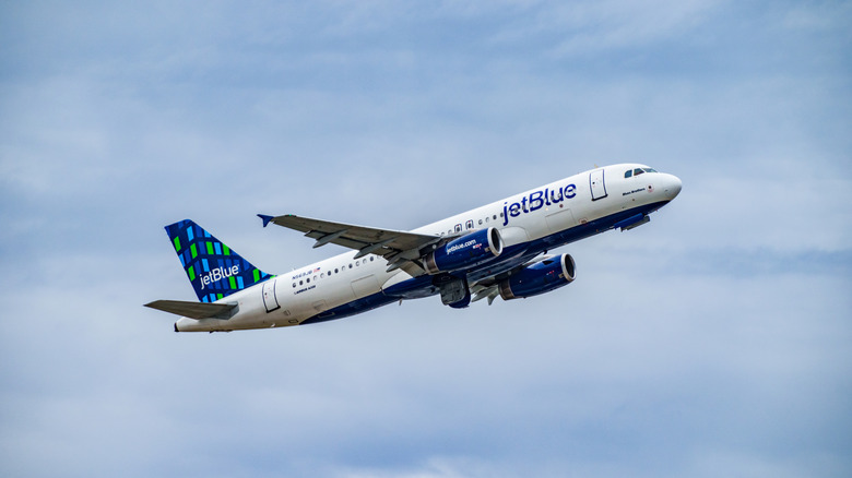 JetBlue airplane in air