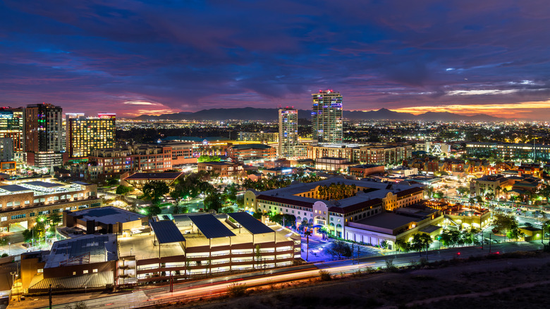 picture of downtown skyline at night in Tempe, Arizona