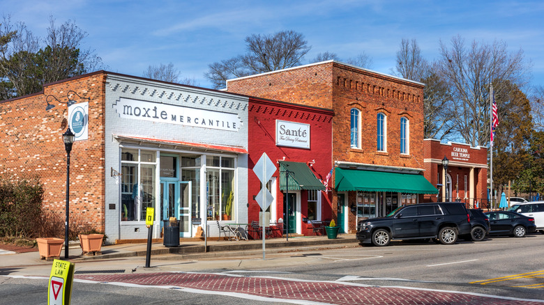 Local business storefronts in downtown Matthews, North Carolina