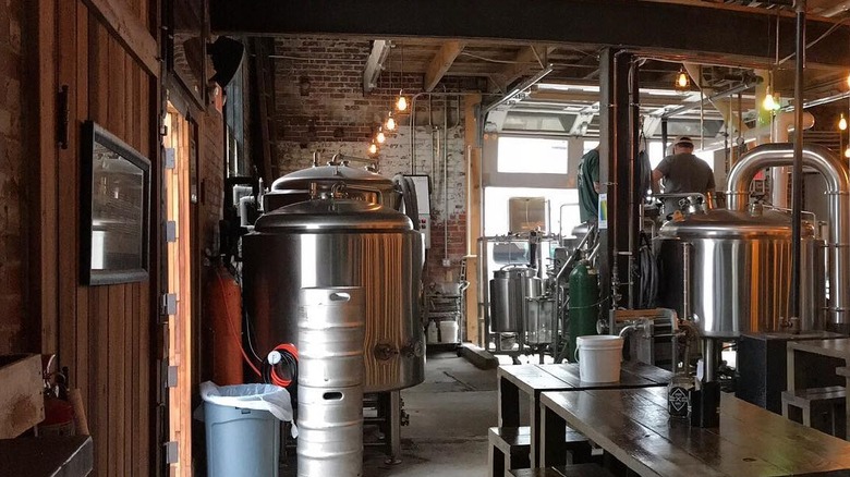 Microbrewery Loose Rail Brewing makes its crafts on-site in Canal Winchester