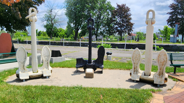 Three anchors on displays in Parc des Ancres, Quebec