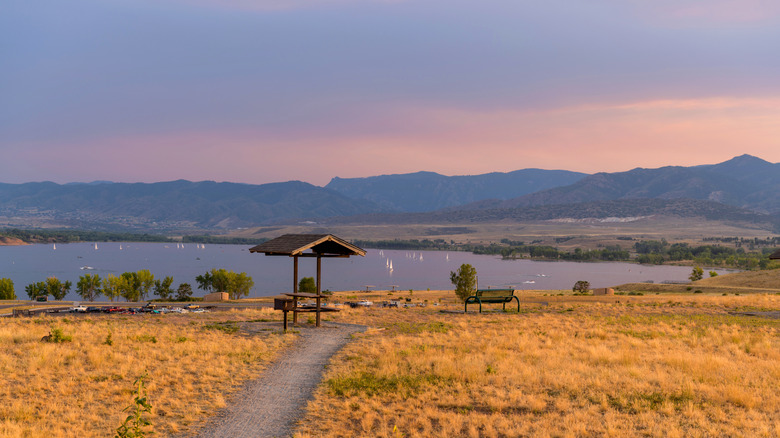 A picnic area at Chatfield State Park in Littleton, CO