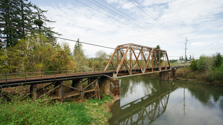 A bridge over the Tualatin River in Oregon