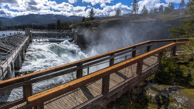 The boardwalk next to the dam in Post Falls, Idaho