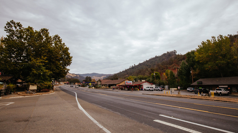 Buildings in Coarsegold, California