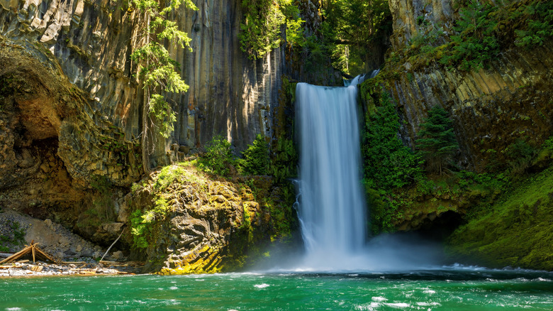 Toketee Falls in the Umpqua National Forest, Southern Oregon