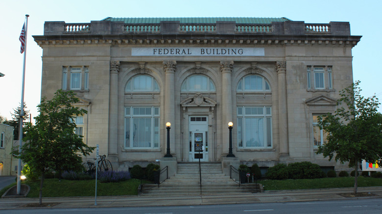 The exterior of Art Center of the Bluegrass in Danville, Kentucky
