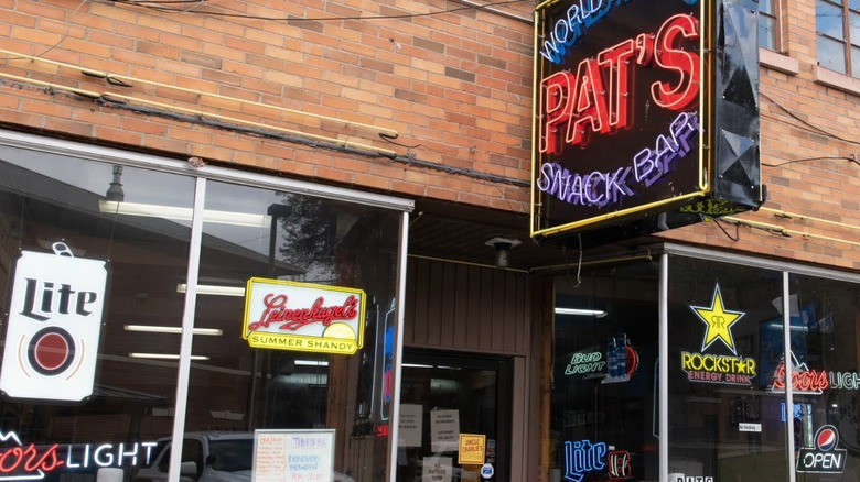 Pat's Snack Bar in Manchester, Kentucky