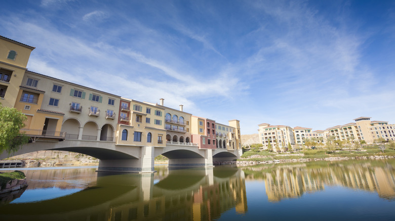 Villas and replica Ponte Vecchio bridge on Lake Las Vegas, Nevada