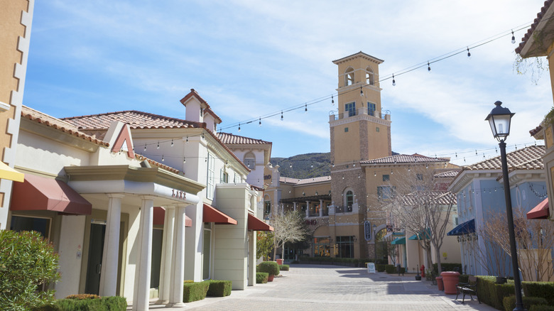 Italian-style buildings on a street at Lake Las Vegas, Nevada