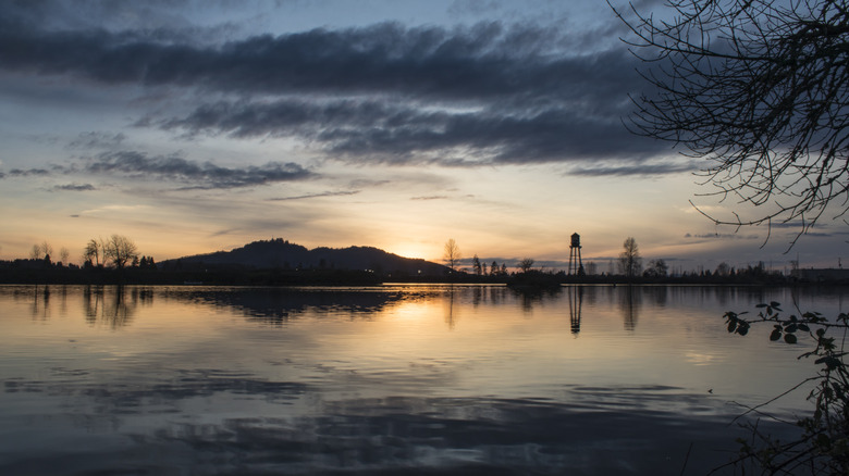 Sunset over Cheadle Lake, Lebanon, Oregon