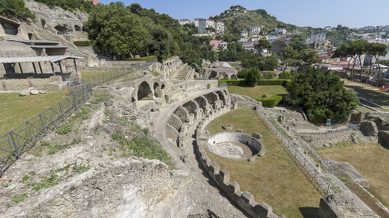 an archeological Roman site near the sea
