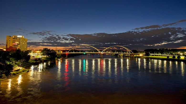 Bridge between Little Rock and North Little Rock at night